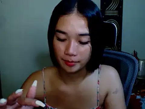 Chat +18 de ShinningEthene ao vivo