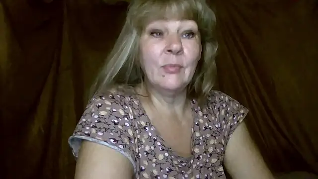 karina_ren_ Adlı Modelin Canlı XXX Sohbeti