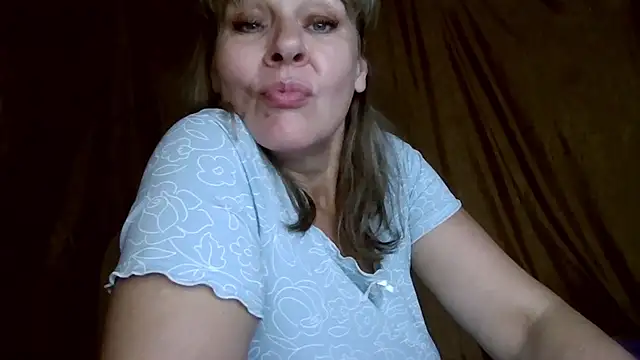 karina_ren_'s Live XXX Chat