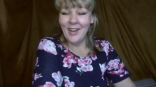 karina_ren_'s Live XXX Chat