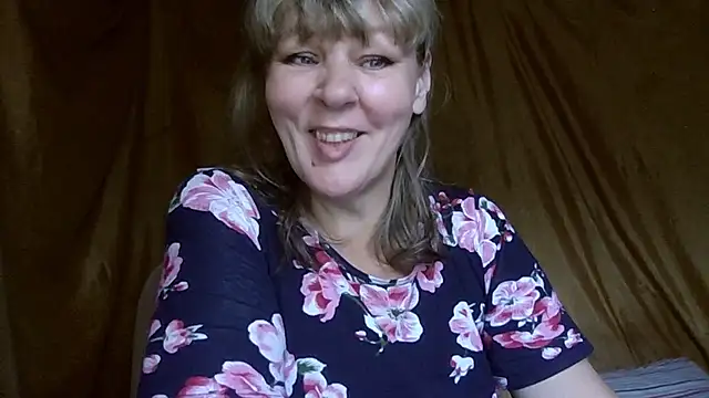 karina_ren_'s Live XXX Chat