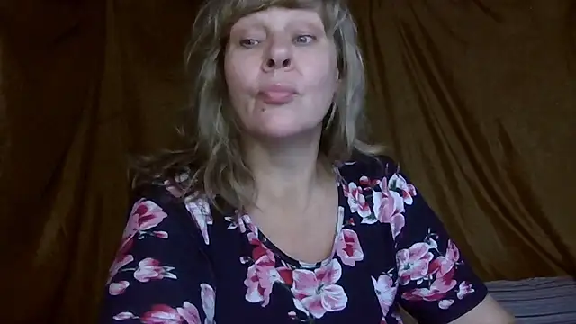 Chatroom XXX en direct de karina_ren_