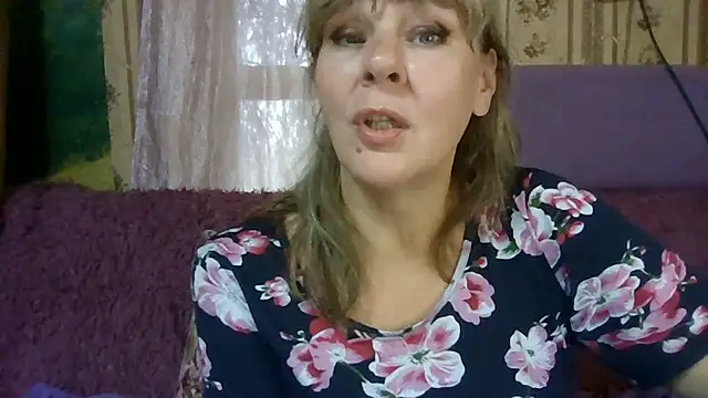 karina_ren_'s Live XXX Chat