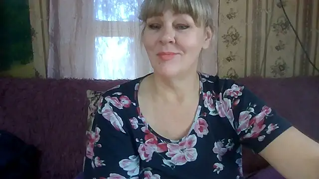 karina_ren_'s Live XXX Chat