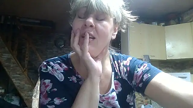 karina_ren_ XXX чат на живо