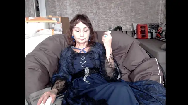 AnnieEltgant's Webcam Show