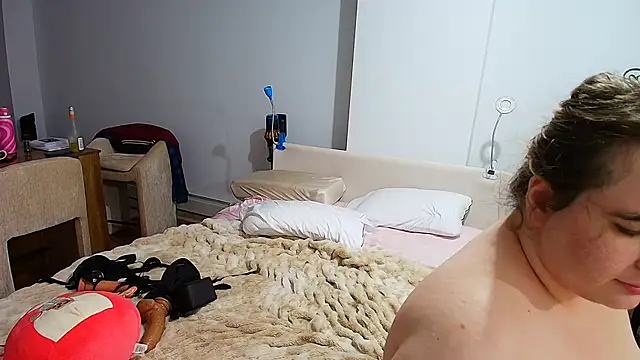 lolalovelylover's Webcam Show