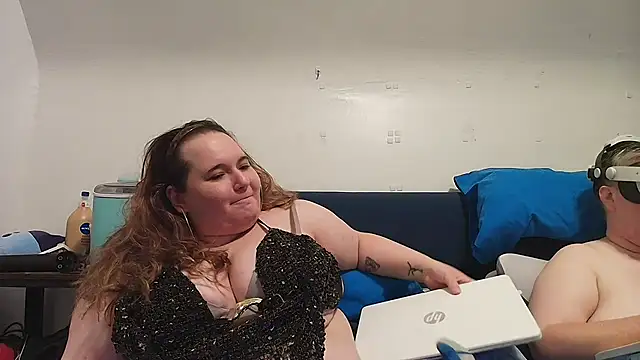 lolalovelylover's Live XXX Chat