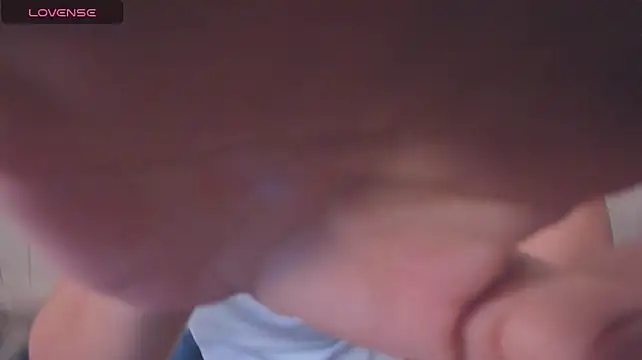TIFFANYRUSSO's Live Chat Room