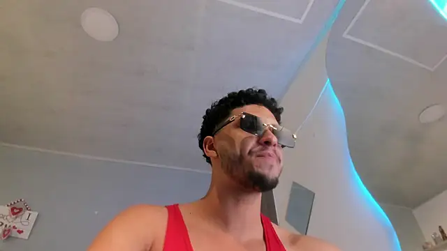 Kris_Khalifa69 Adlı Modelin Web Kamerası Şovu