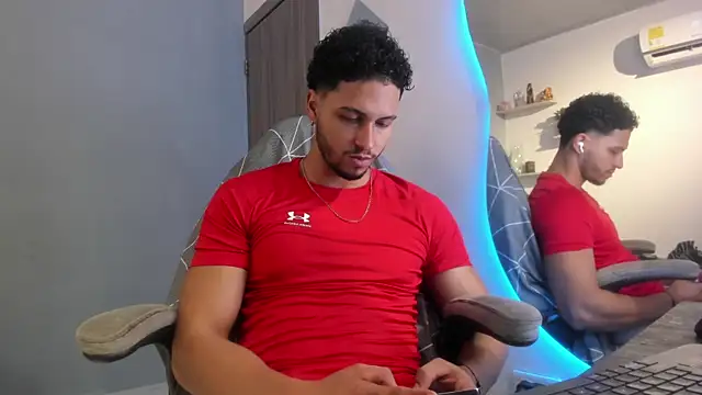 Kris_Khalifa69 Adlı Modelin Web Kamerası Şovu
