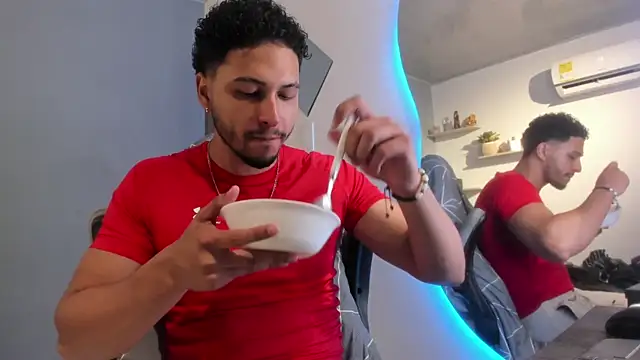 Kris_Khalifa69 Adlı Modelin Web Kamerası Şovu