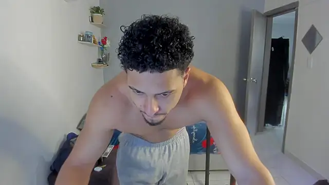Show de webcam de Kris_Khalifa69