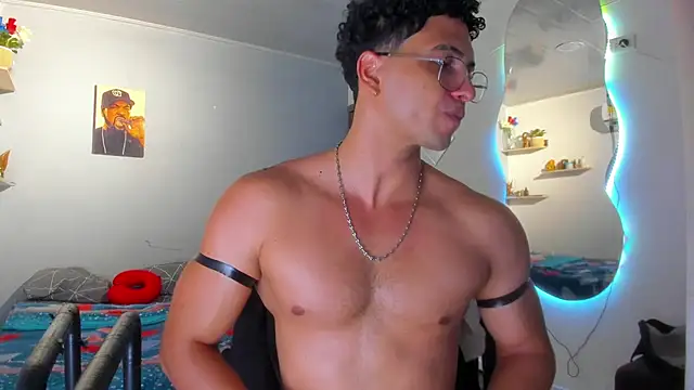 Kris_Khalifa69 Show Webcam