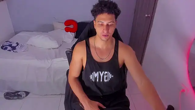 Kris_Khalifa69 webcam show