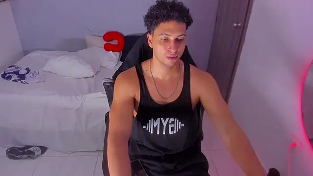 Kris_Khalifa69 Show Webcam