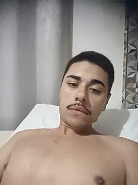 Show de MorenoCasusl na webcam