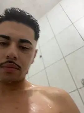 MorenoCasusl's Webcam Show