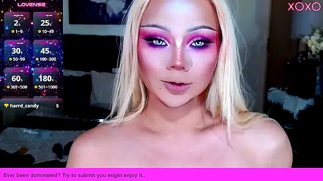 Damsel__in__mistress 网络视讯表演
