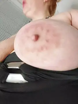 GingerFoxy's Webcam Show