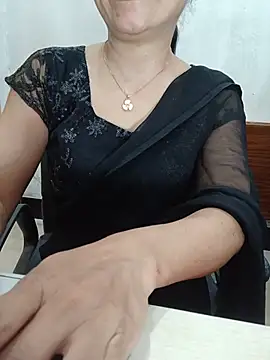 Chanchal--Navya Live XXX-Chat