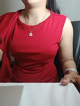 Chanchal--Navya's Live XXX Chat