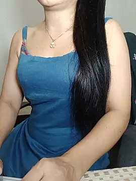 Chanchal--Navya 现场XXX聊天