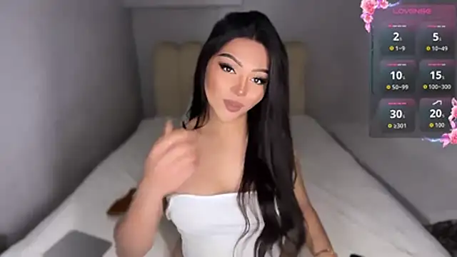Show modela shantalromance_ na web-kameri