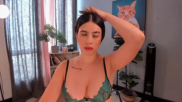 LiaPearce Chat XXX in diretta