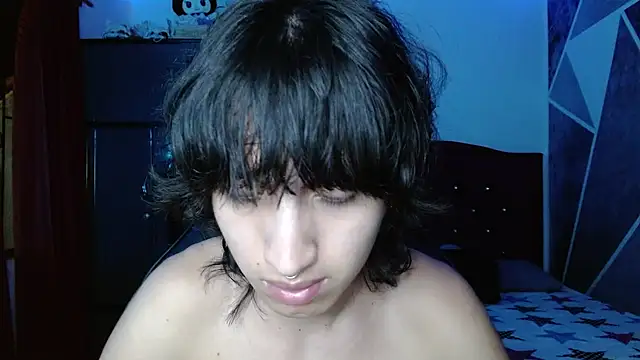 littlextreme 网络视讯表演