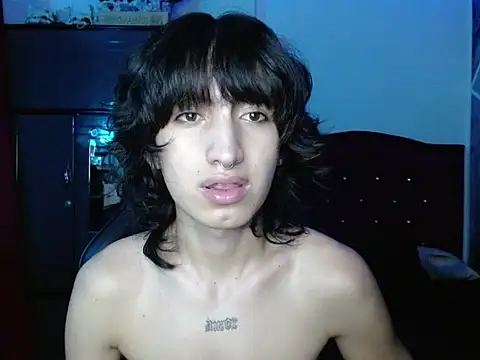 Chatroom XXX en direct de littlextreme