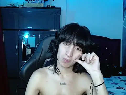 littlextreme's Webcam Show