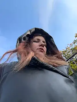 DaisyVibesss: вебкам-шоу