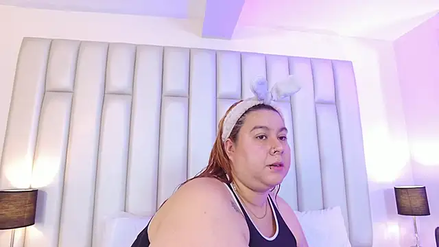 aandreaperez XXX чат на живо