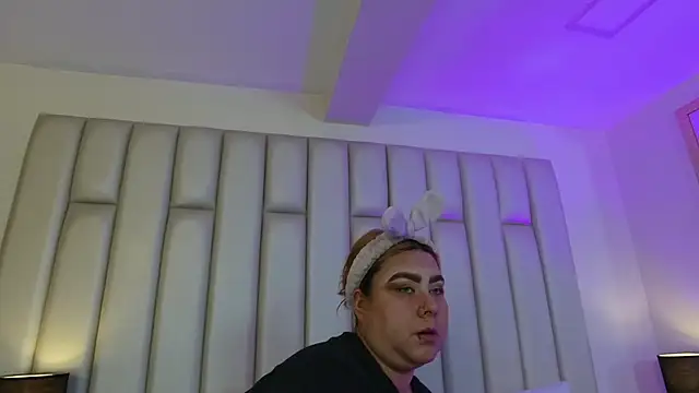 aandreaperez's Webcam Show
