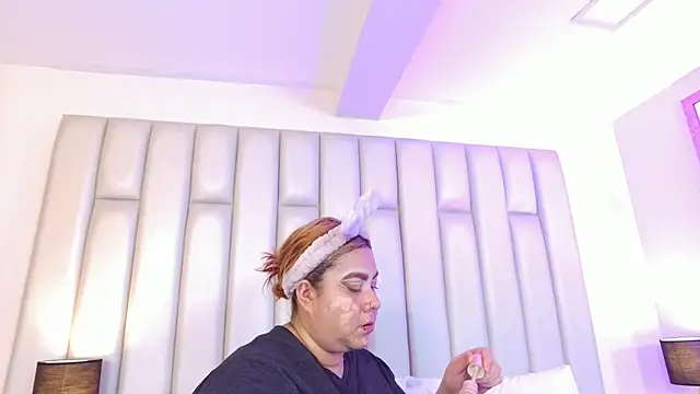 aandreaperez's Webcam Show