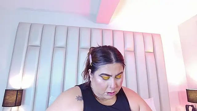 aandreaperez: вебкам-шоу