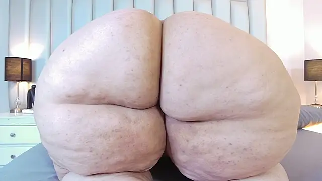 aandreaperez's Webcam Show