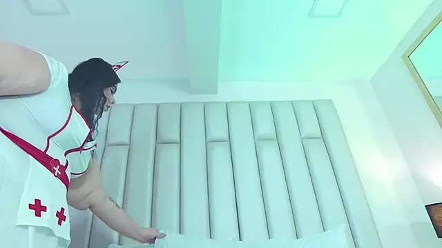 aandreaperez Show in webcam