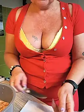 Show modela Diablica41 na web-kameri