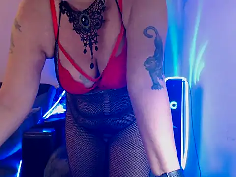 Show modela Diablica41 na web-kameri
