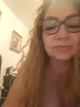 gisela27's Live XXX Chat