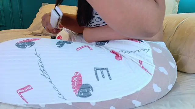 ale_cam 即時 XXX 聊天