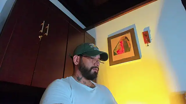CamiloGray_ XXX чат на живо