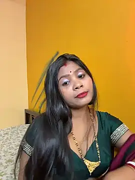 RedQQueenn Webbikameraesitys