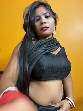 RedQQueen Adlı Modelin Web Kamerası Şovu