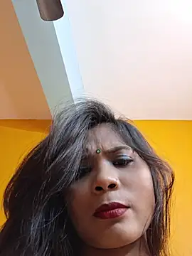 RedQQueen – webcam-show