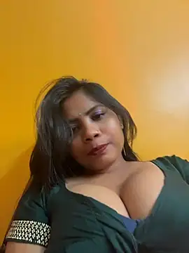 RedQQueen Pertunjukan Webcam