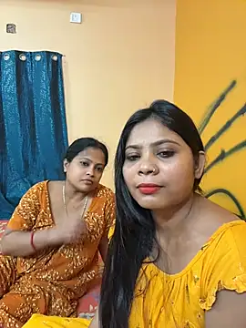 RedQQueenn Webbikameraesitys