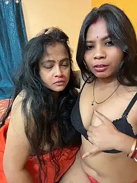 Show modela RedQQueen na web-kameri